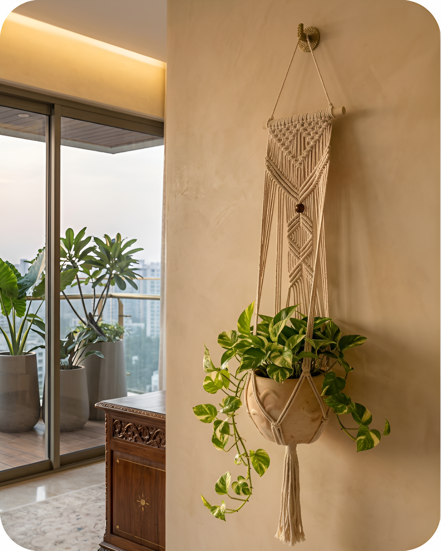 Flora-Macramé Plant Holder