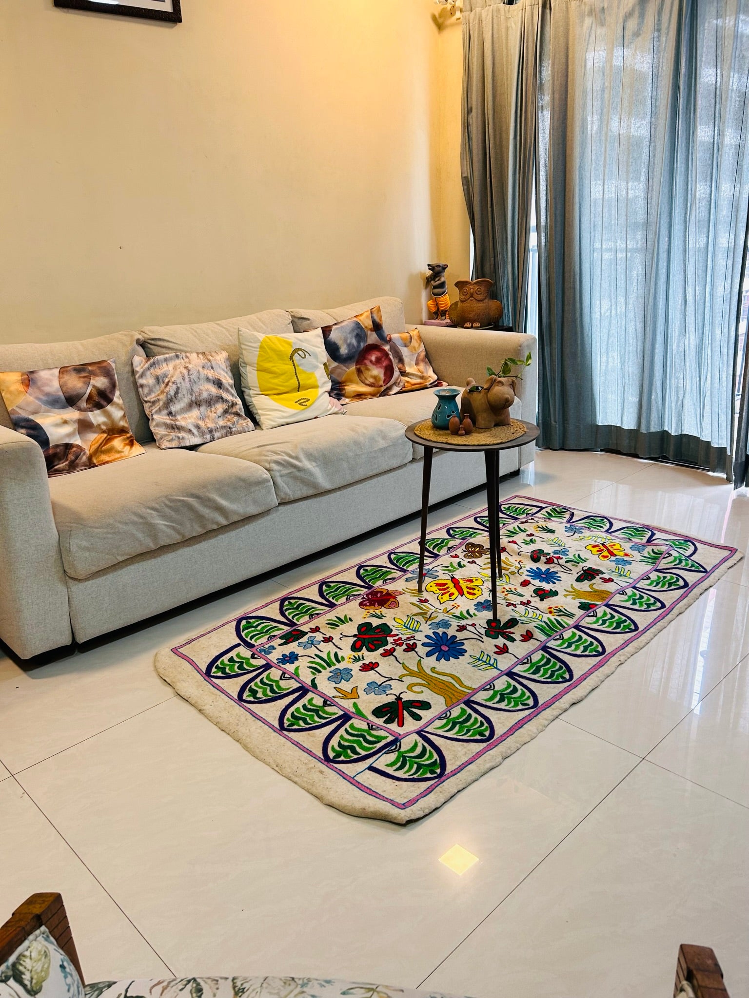 Living Room Rug -Blooms & Butterfly
