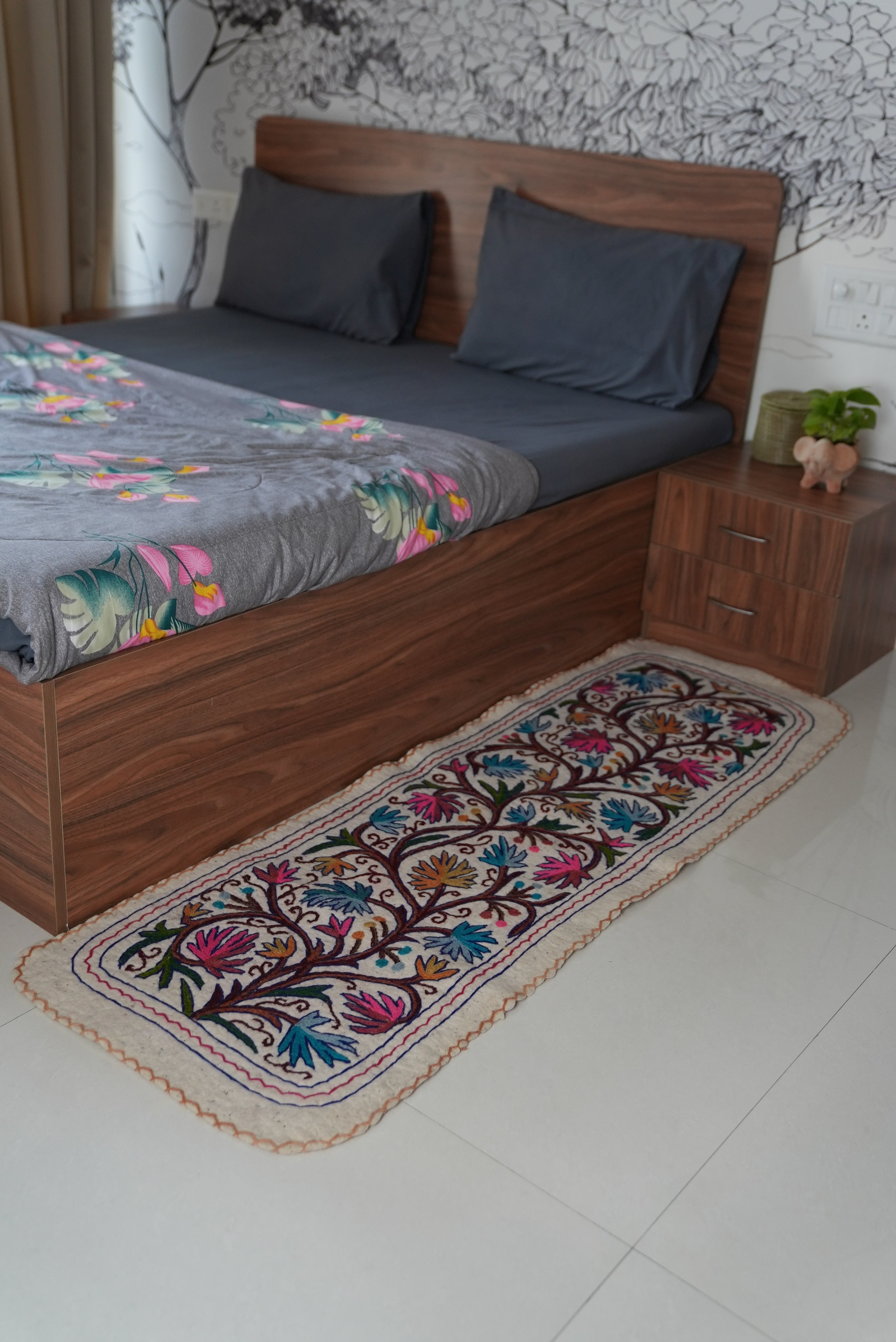 Basant Raas- Bedside Runner