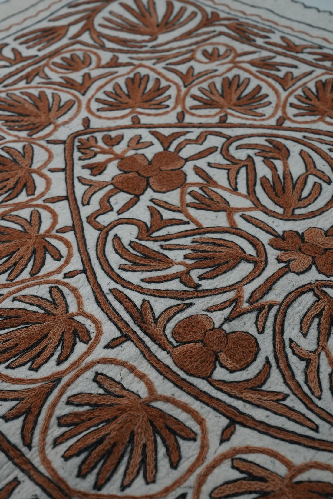 Living Room Rug - Earthy Embrace