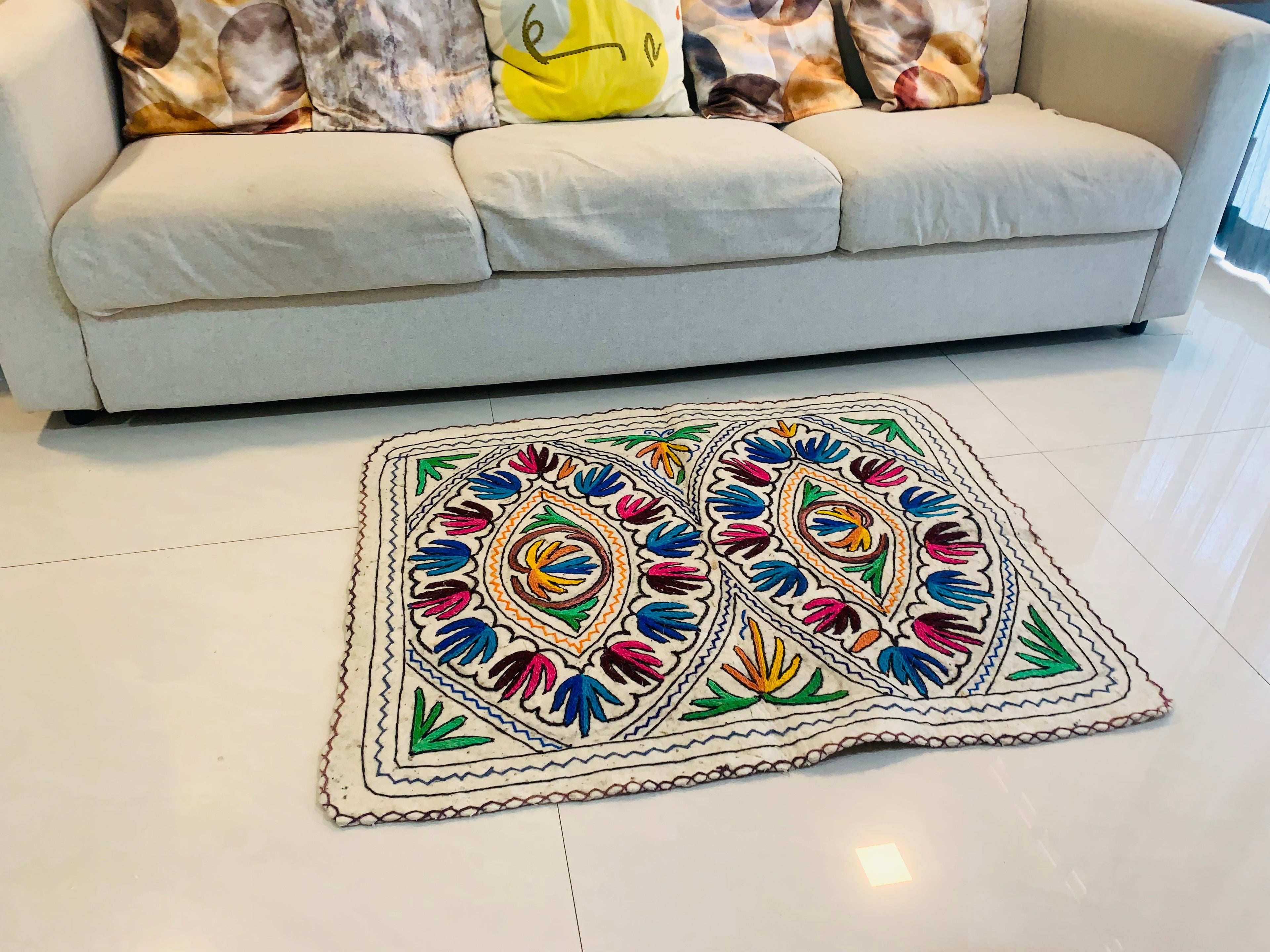 Living Room Rug - Chinar Gaze