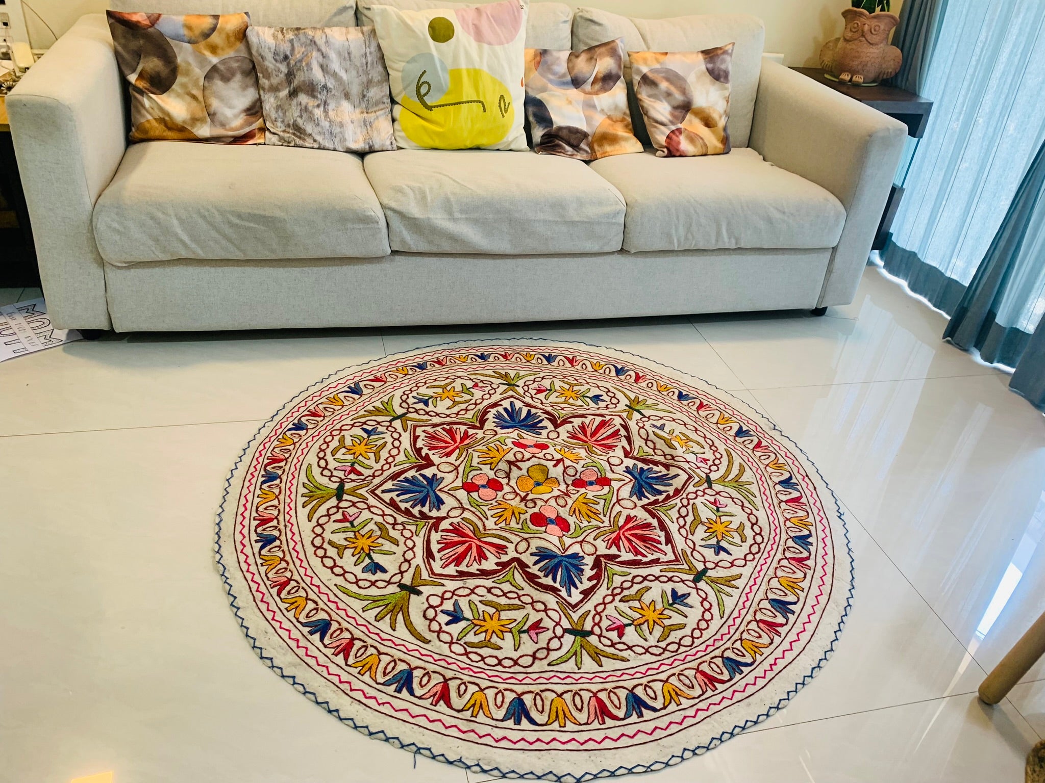 Round Rug -Exquisite Bliss