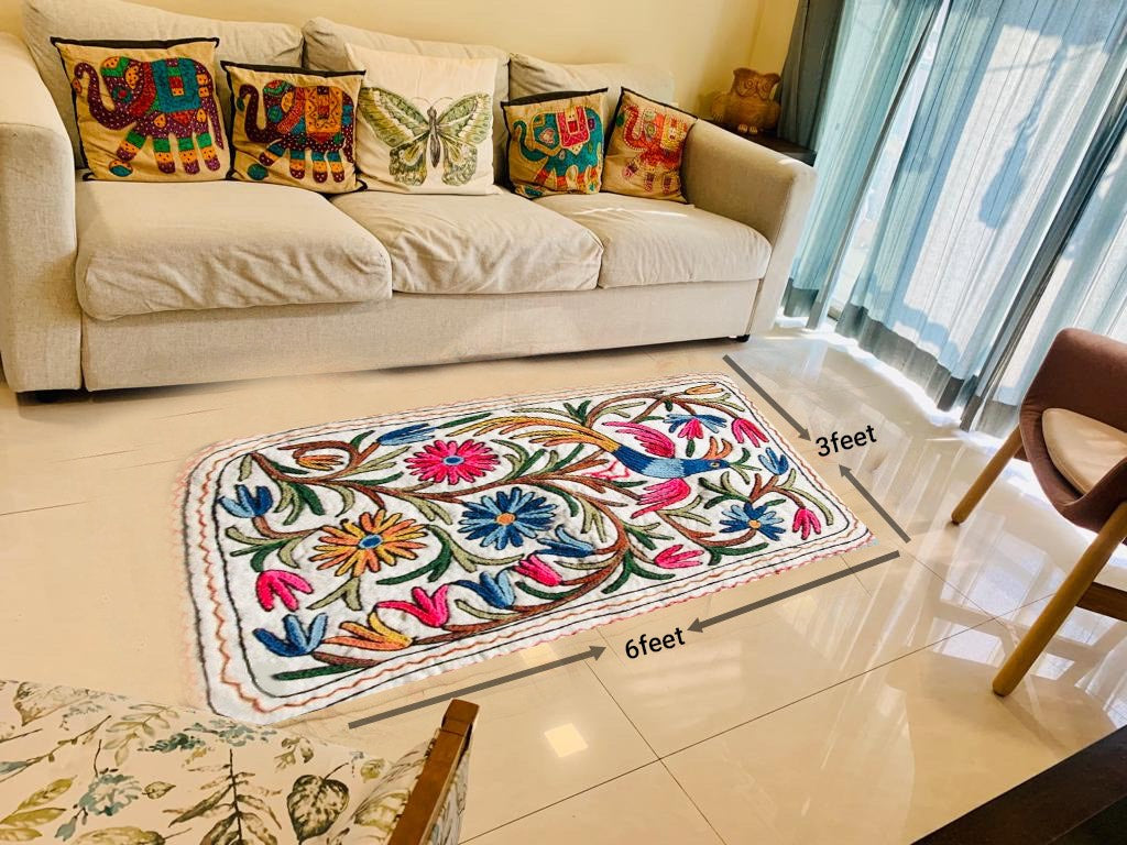 LIVING ROOM RUG