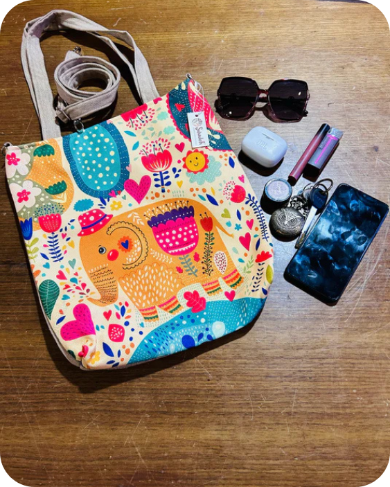 Ivory Impression  Tote Bag