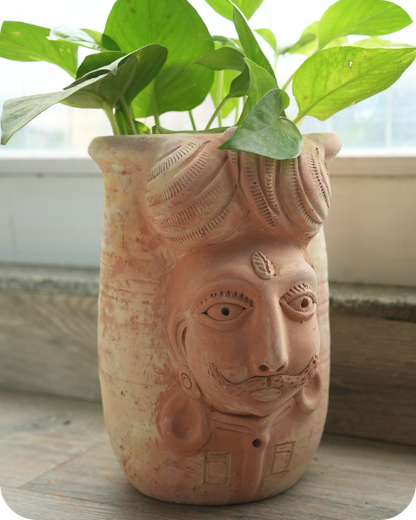 Monarch Raja