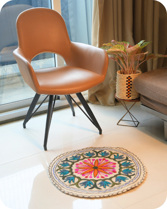 Saffron Blossom - Round Rug