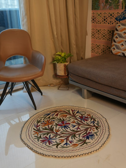 Kusum Aura- Round Rug