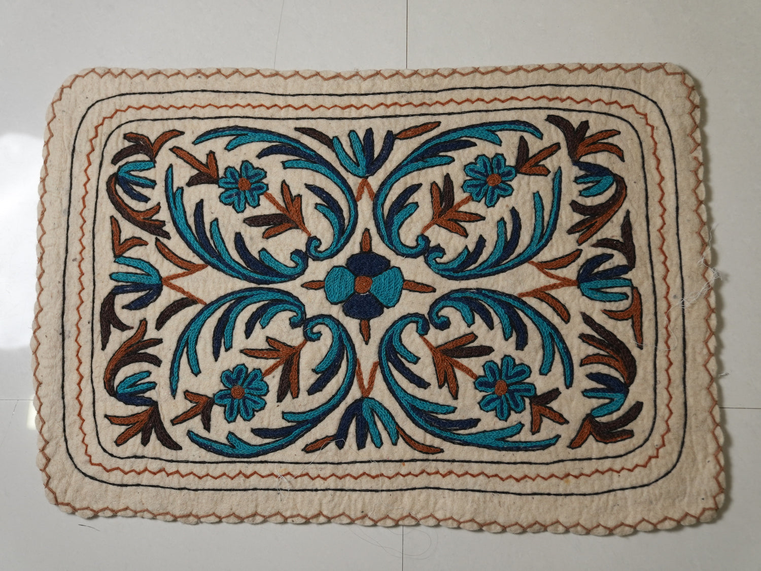 Royal Canopy - Accent Rug