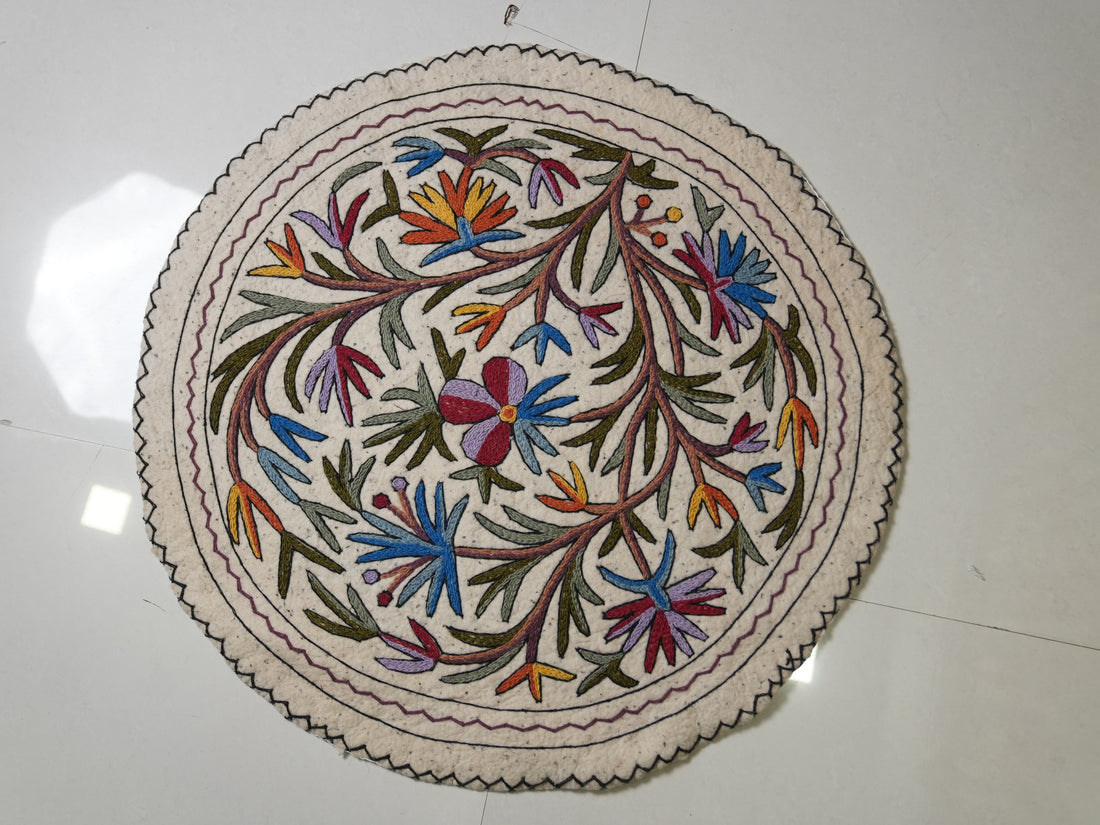 Kusum Aura- Round Rug