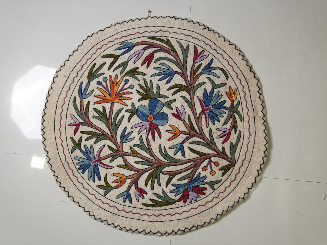 Gulmohar Grace- Round Rug